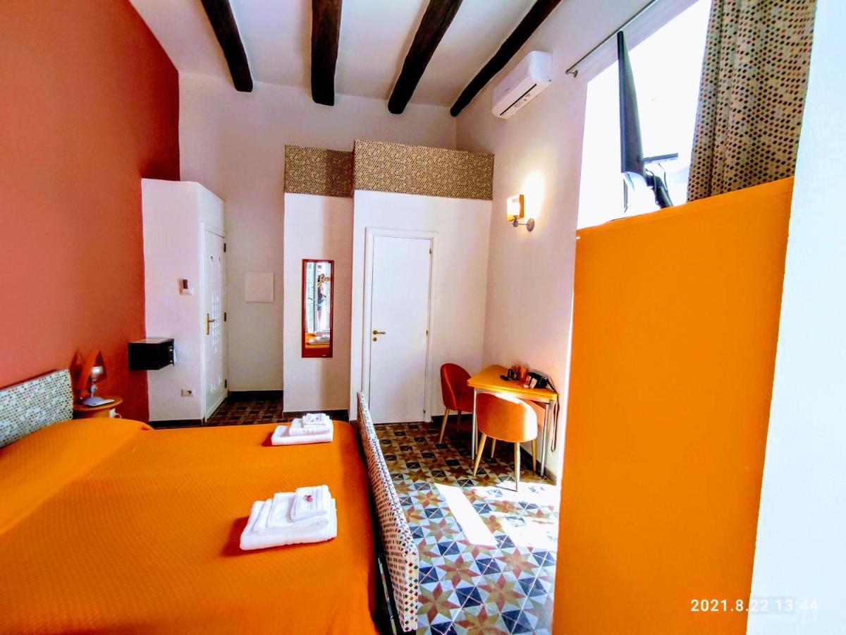 Naif Bed and breakfast Nápoles